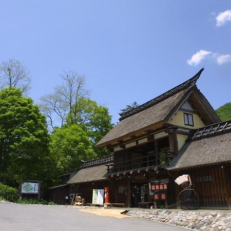 Hatago Higashiagatsuma Exterior photo