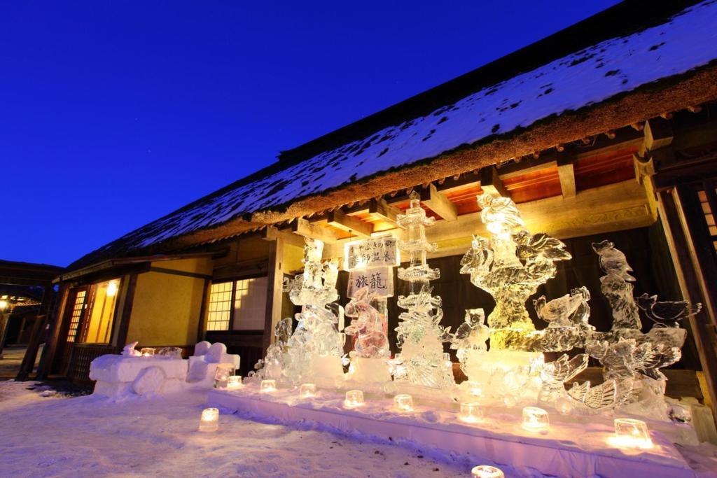 Hatago Higashiagatsuma Exterior photo